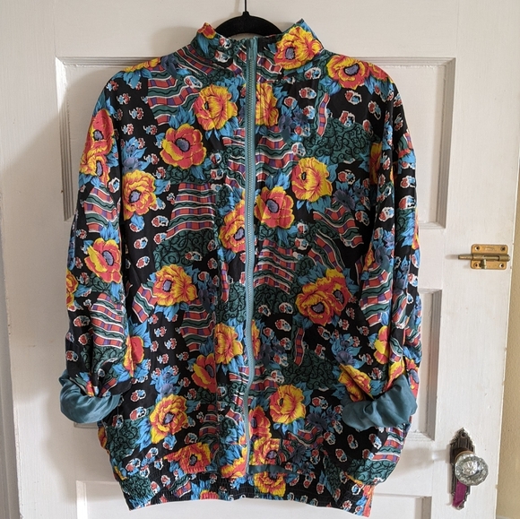 Vintage Floral Silk Track Jacket in Size L🌼 - Picture 2 of 7